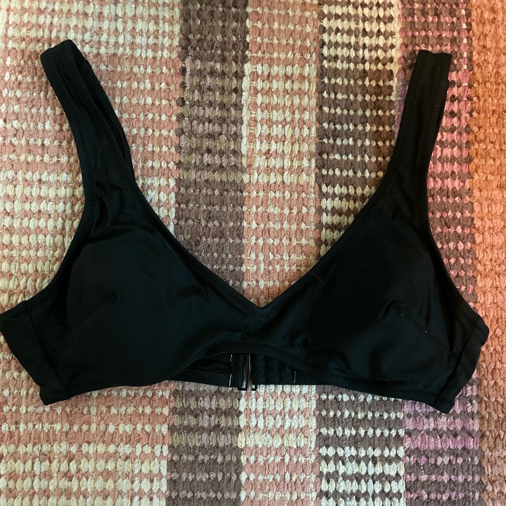 NWT Aerie Voop Plunge Bikini Top